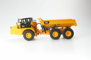 1:24 RC CAT 745 Articulated Truck