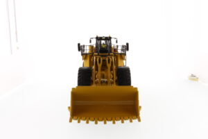 1:50 Cat® 994K Wheel Loader - Rock Bucket Version in Yellow
