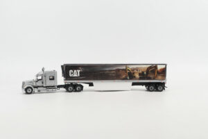 1:50 Scale International Lonestar Sleeper with Cat Mural Trailer