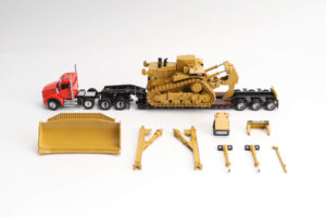 1:50 Scale Kenworth T880 Day Cab Tandem and Trail King TK120 Lowboy with Cat D11R Dozer Components Load