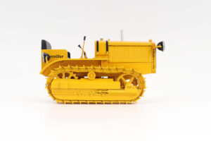 1:16 Cat 25 Tractor